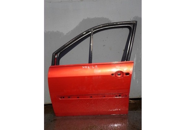дверка передня ліва Renault Scenic II